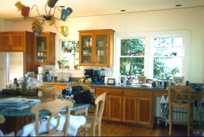 Kitchen Before Staging